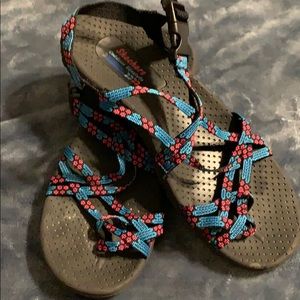 Sketchers hiking sandals